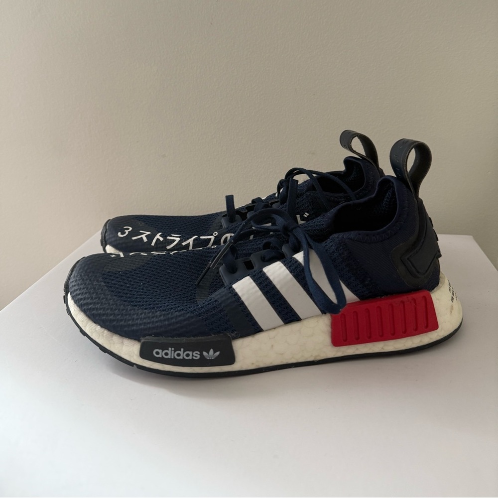 Adidas Superboost Boys Sneakers Size US 6.5 #Lux-Sh-2